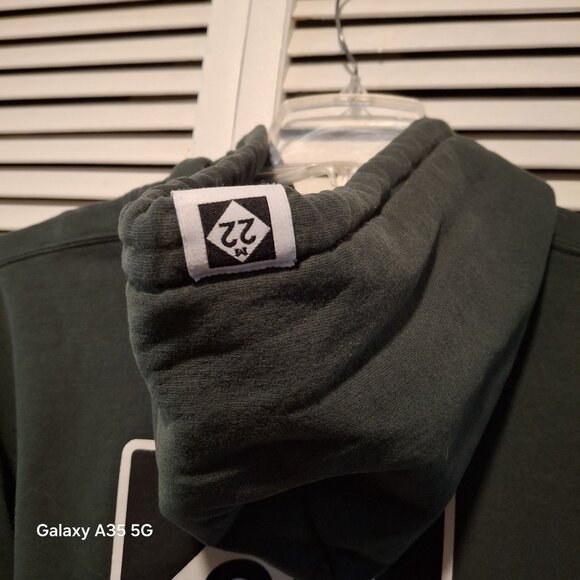 M22 Green Pullover Hoodie With Front & Back Logo Print M - Picture 4 of 5